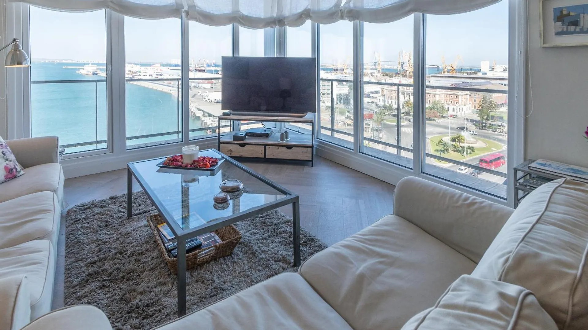 Phoenix Luxury Loft Cadiz Apartment 0*,