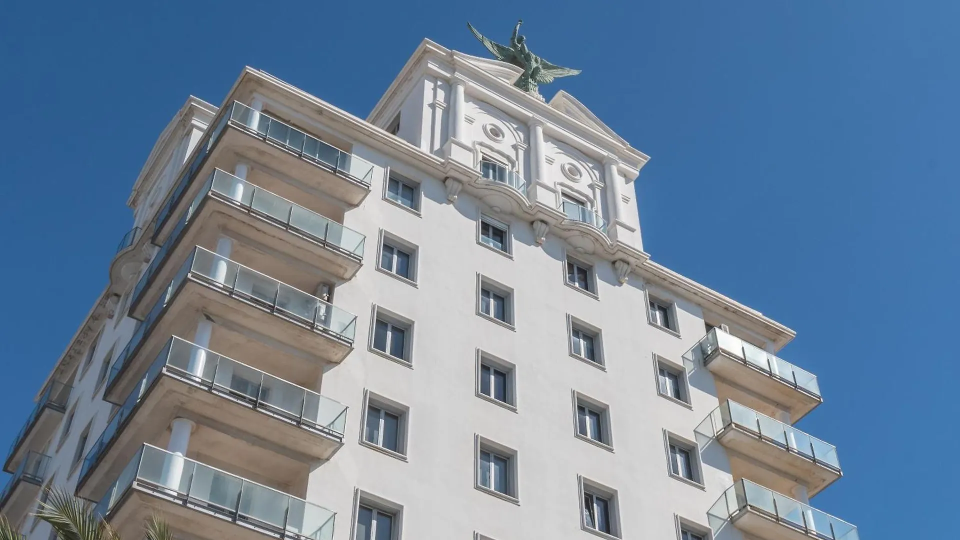 Phoenix Luxury Loft Cadiz Apartment