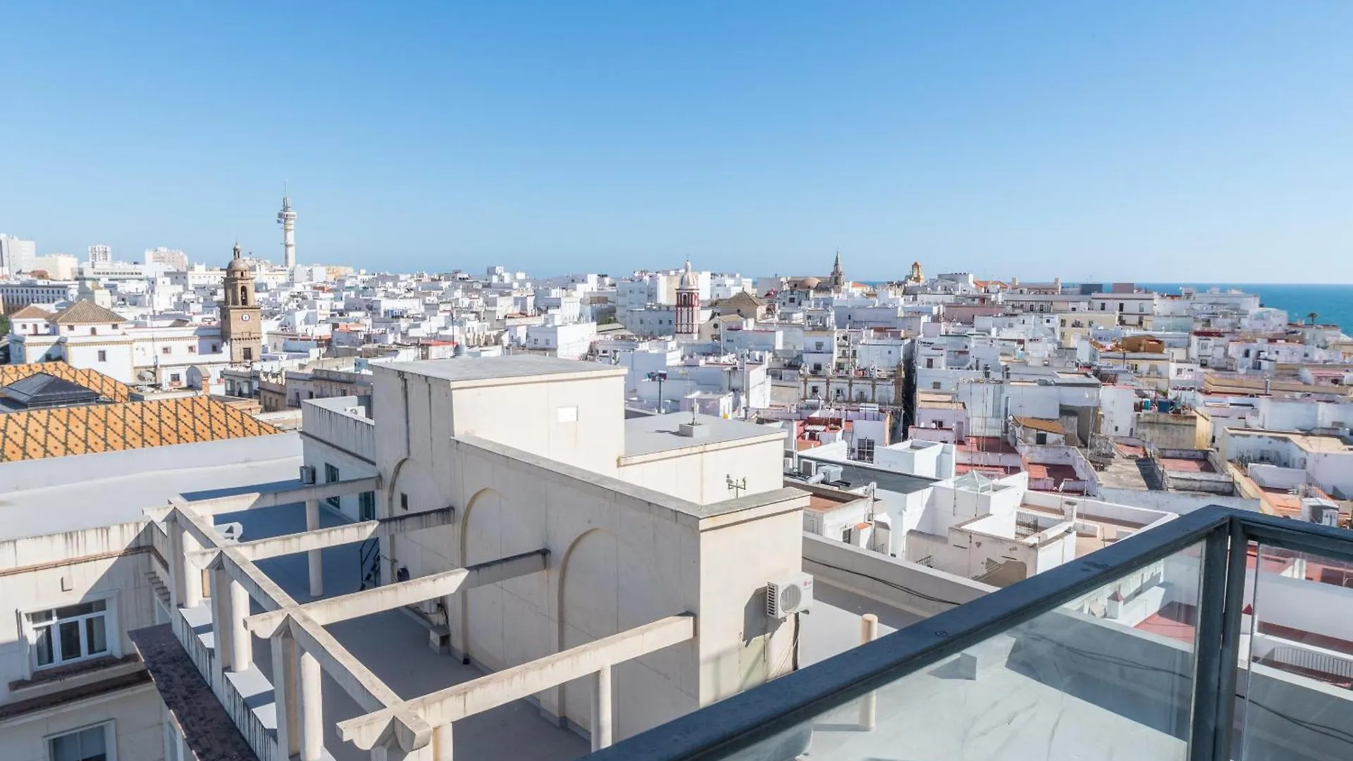 Phoenix Luxury Loft Cadiz 0*,