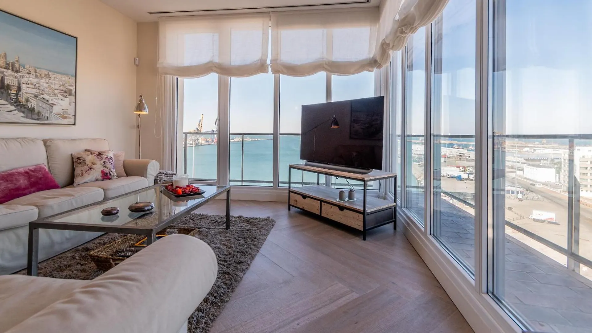Phoenix Luxury Loft Cadiz location